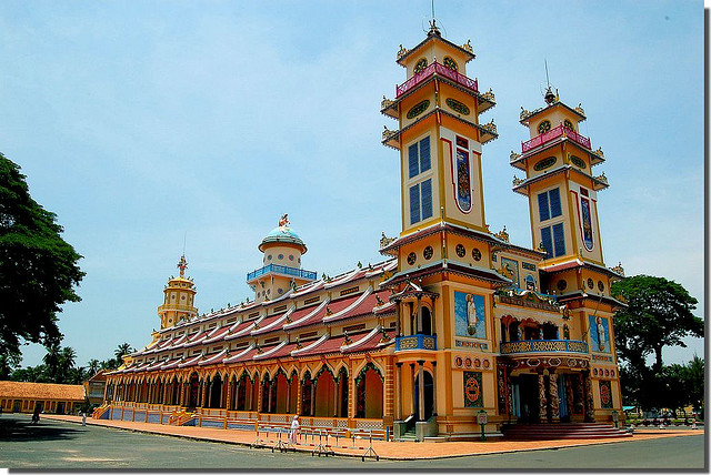 Cao Dai Grand Temple